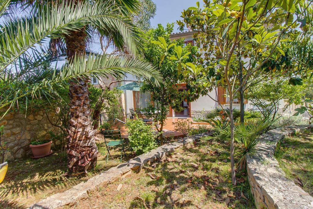 Villa Alma Veli Losinj Luaran gambar
